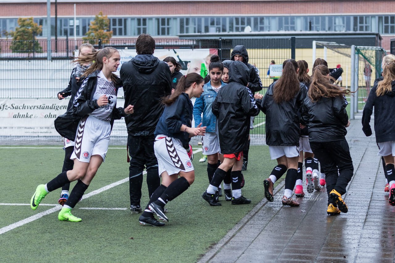 Bild 54 - B-Juniorinnen FC St.Pauli . Braedstrup IF : Ergebnis: 4:1